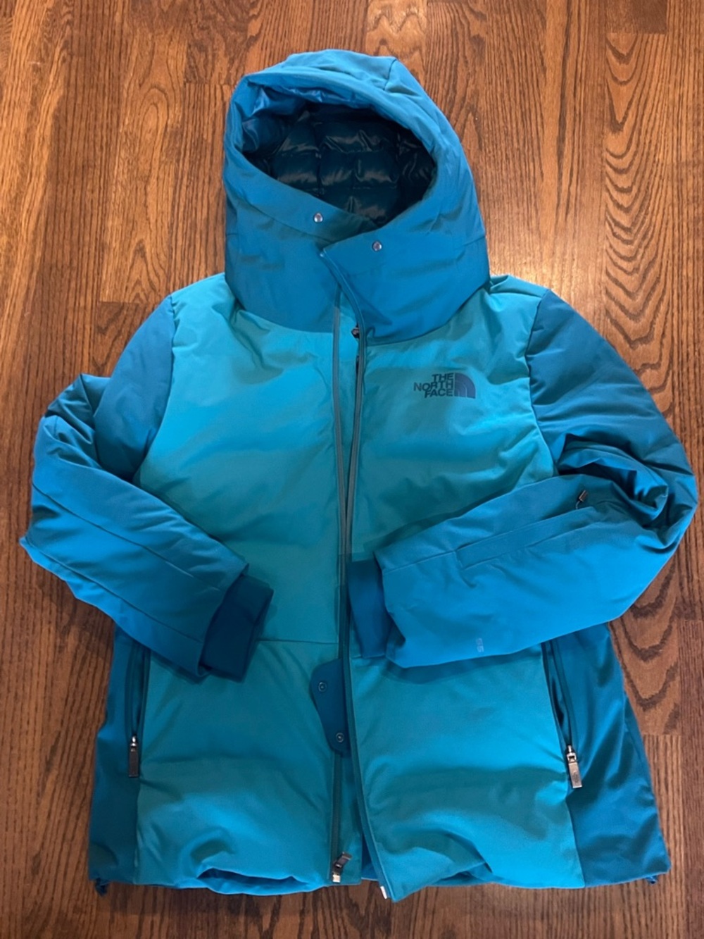 The North Face Teal Hooded Cirque Down Jacket - Women’s XL